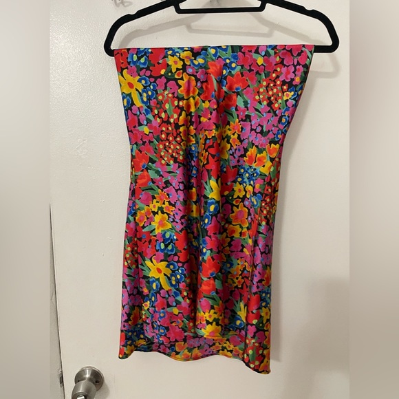 NWT Show me your Mumu Jasmine Halter mini dress in Garden Glow. - Picture 3 of 8